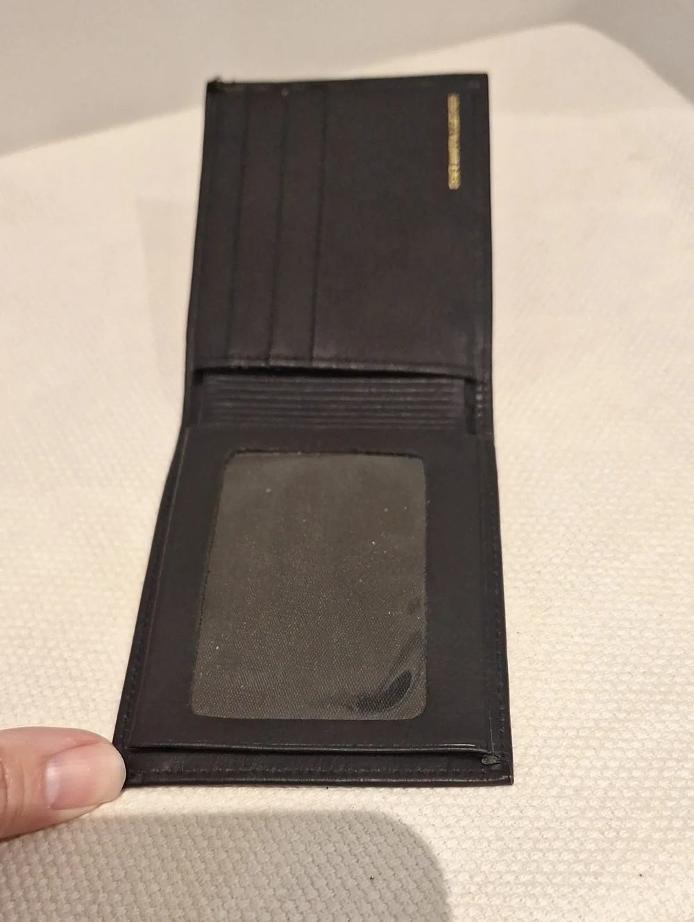 Men's Black Soft Nappa Leather Bi-Fold Wallet - Classic Card Holder